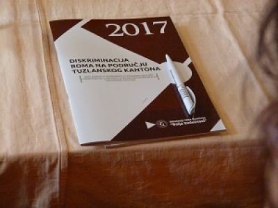 27.04.2017 upriličena prezentacija istraživanja o nivou znanja o diskriminaciji i pojavnim oblicima diskriminacije u romskim zajednicama na području Tuzlanskog kantona.