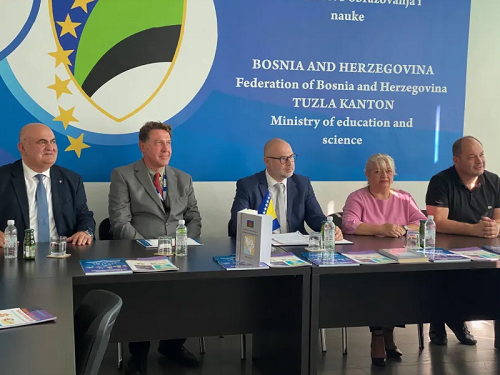 Donesen Nastavni plan i program za romski jezik sa elementima nacionalne kulture
