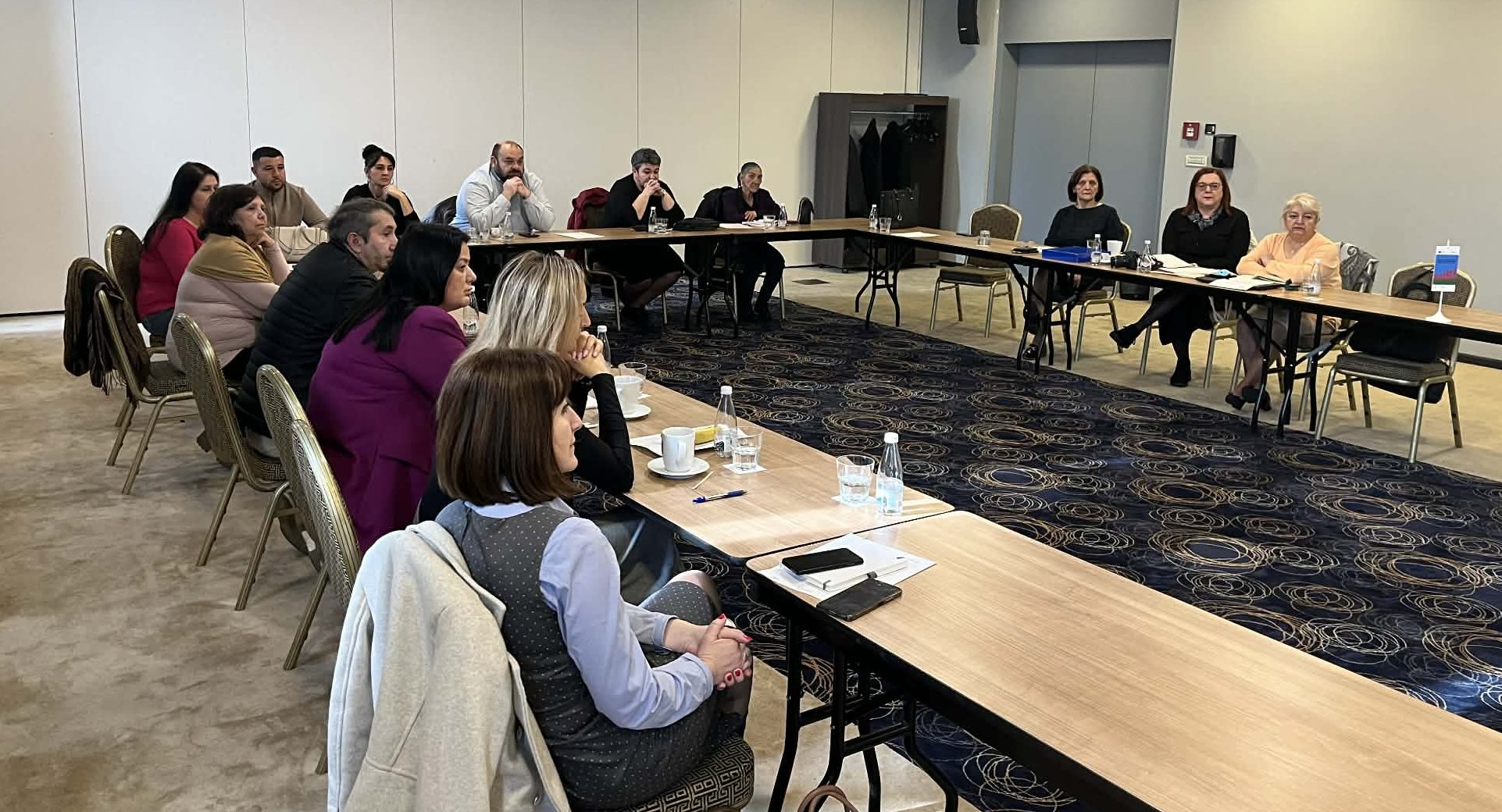 3fe5e91e-8a29-4bf6-83f5-494f79c63cfe